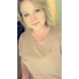 Meet your Posher, Ciara